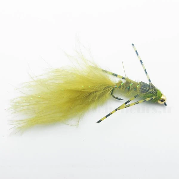 Larve de libellule verte