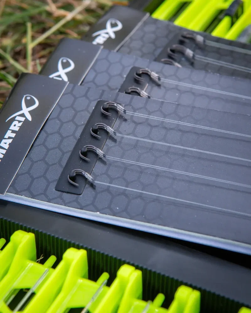 X3 Power Carp Edge Rigs 6" Barbless – 15 cm Onderlijnen zonder Weerhaak (8 stuks)