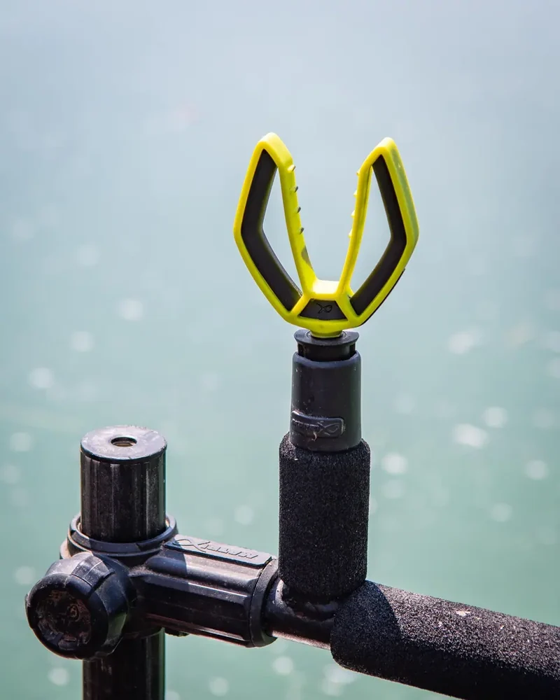 Flexi Pole Roosts – Steunen voor Vaste Hengeldelen