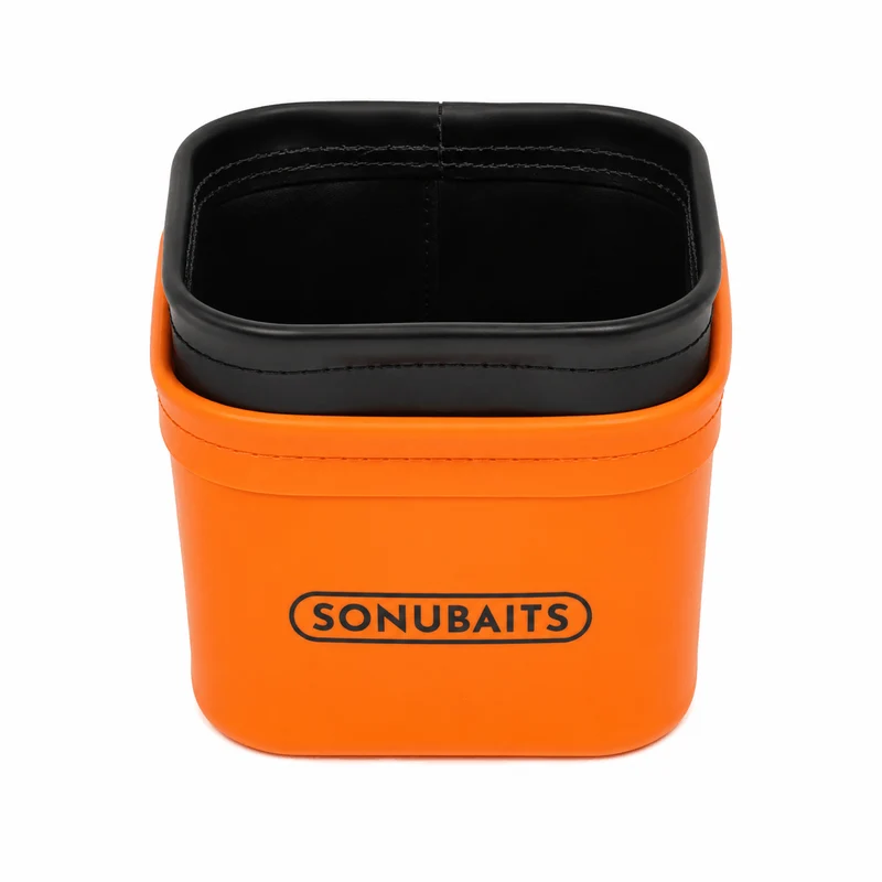 EVA Bait Tub & Strainer Set – Set van Aasbak en Zeef