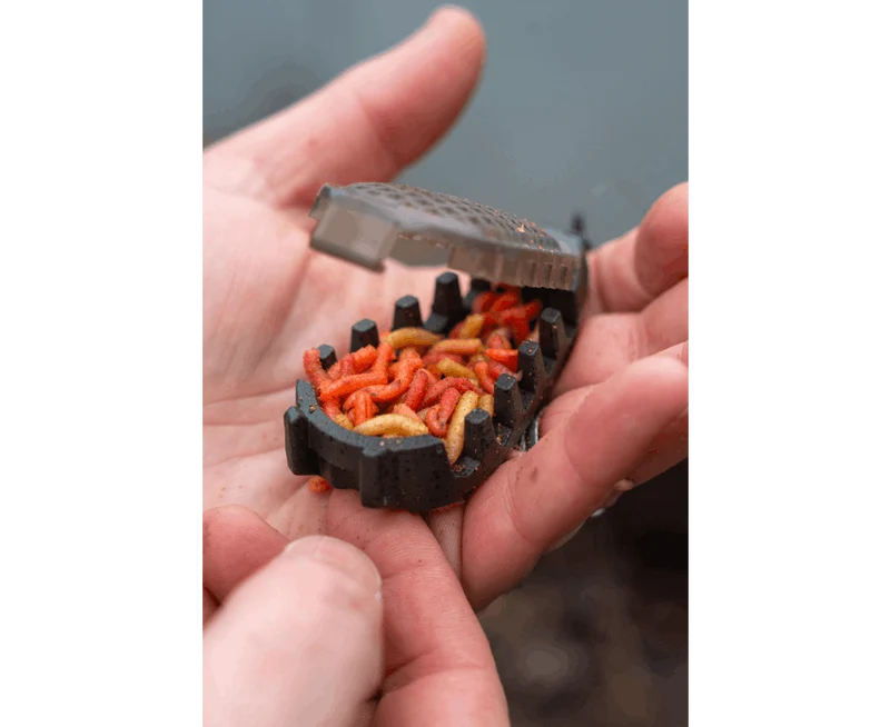 Bait Gripper Feeder – Voerkorf met Aasgrip