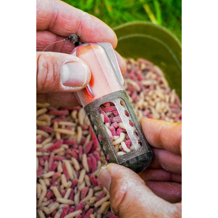 Floating Window Combi Feeder – Oppervlaktedobber met Geïntegreerde Voerkorf