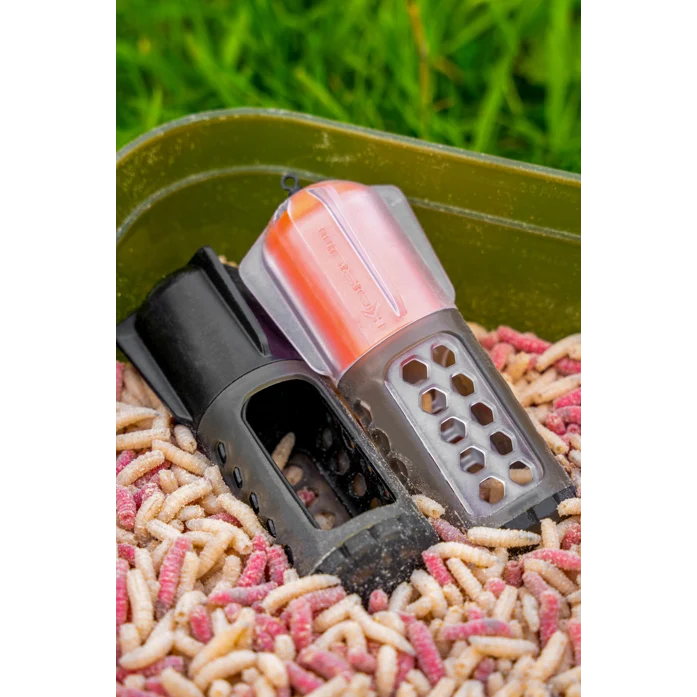 Floating Window Combi Feeder – Oppervlaktedobber met Geïntegreerde Voerkorf