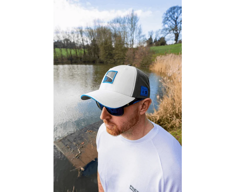 White Drift Cap – Pet