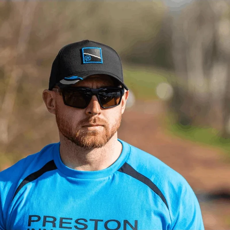 Black Apex Cap – Pet