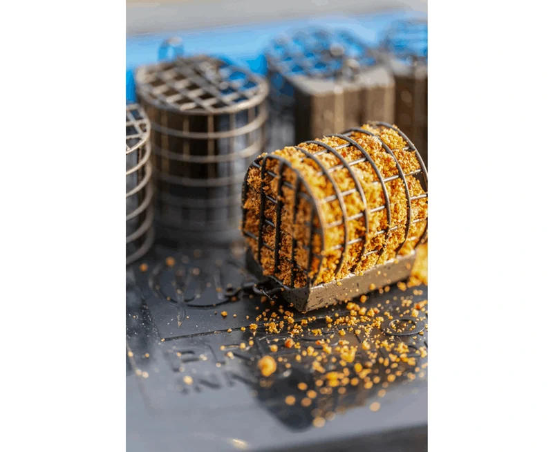 Flow Mesh Feeder – Voerkorf