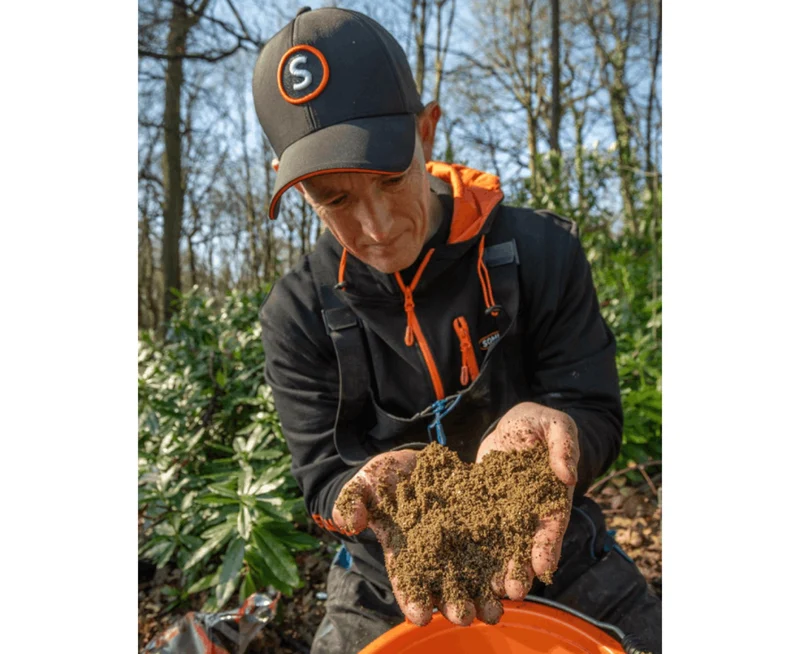 Super Feeder Roach 2kg – Feedervoer voor Voorn