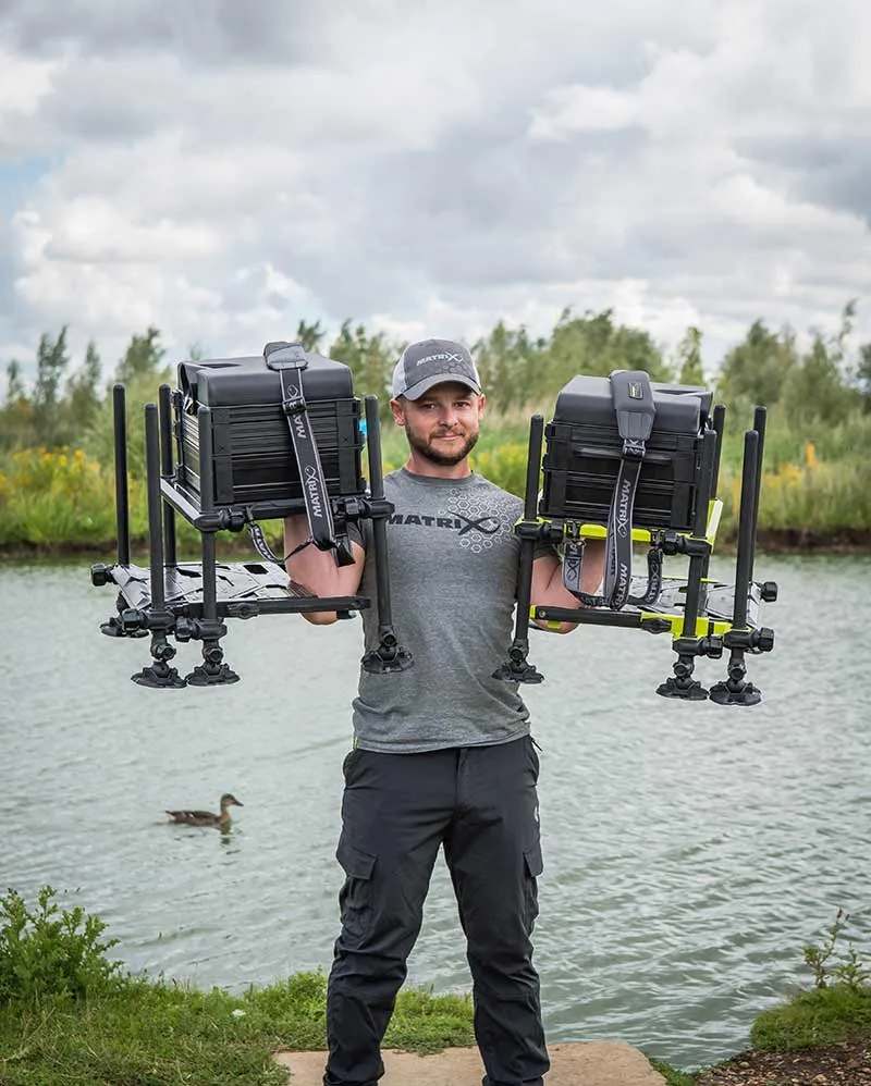 F25 Pro Seatbox Black Edition – Zitkist