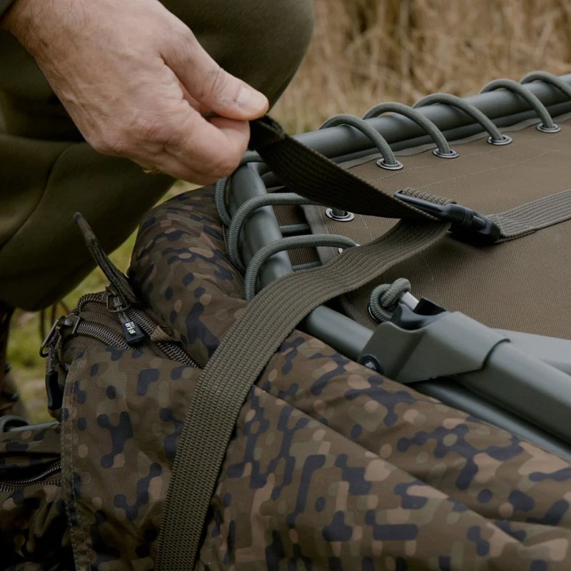 Bed Chair avec sac de couchage Solar SP C-Tech Memory Foam Sleep Systems MKII - Wide