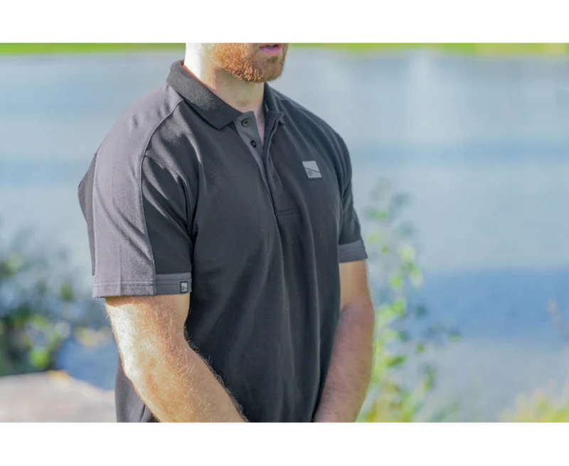Core Collection Polo Black – Poloshirt 🎁