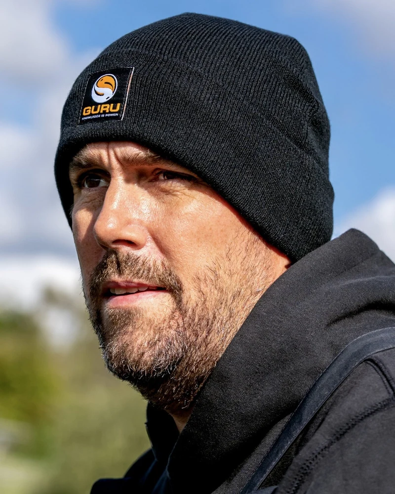 Black Patch Beanie – Muts