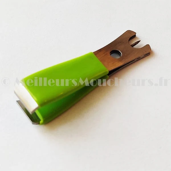 Coupe –fil débouche oeillet vert