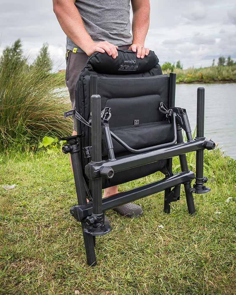 XR36 Pro Accessory Chair – Feederstoel 🎁