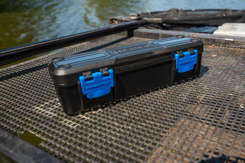 Revolution Compact Spool Box – Opbergdoos voor Onderlijnspoelen 🎁