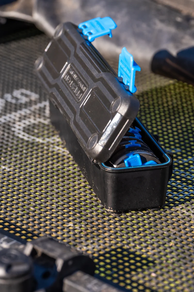 Revolution Compact Spool Box – Opbergdoos voor Onderlijnspoelen 🎁