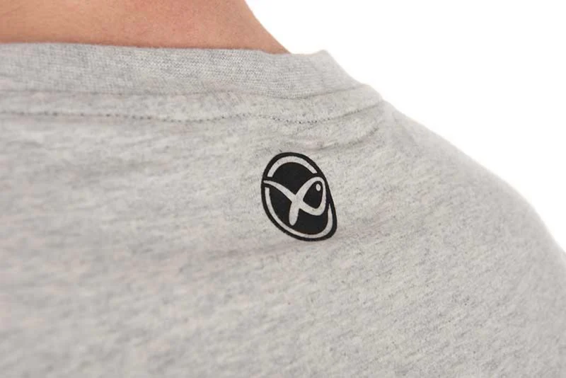 Grey Mini Logo T-shirt – T-shirt 🎁