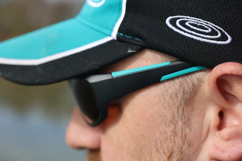 DR Match Wrap Sunglasses – Zonnebril