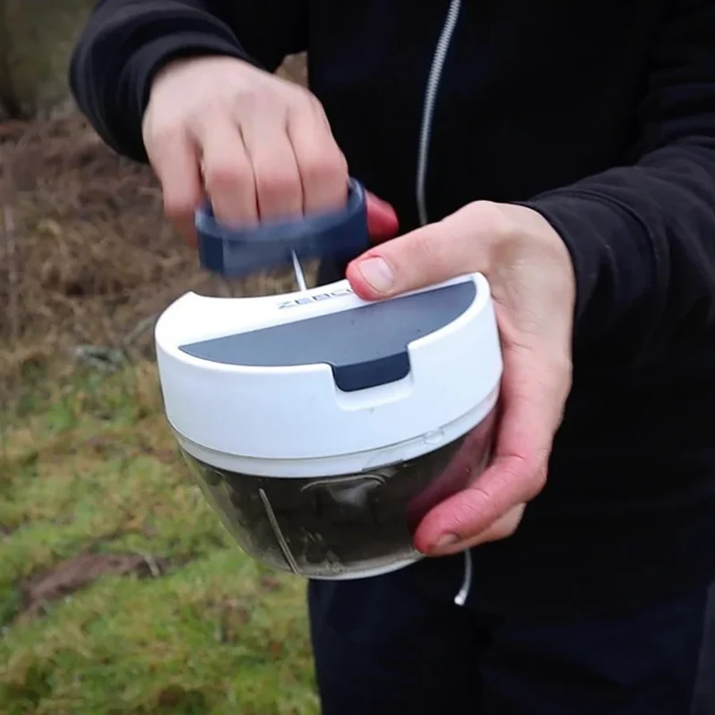 Trophy Bait Chopper – Handmatige Hakmolen voor Aas