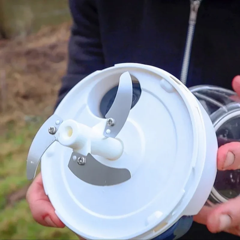 Trophy Bait Chopper – Handmatige Hakmolen voor Aas