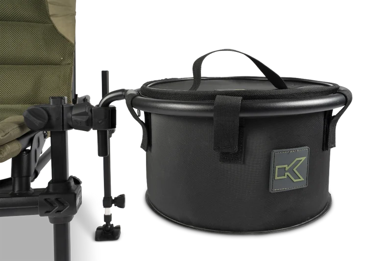 Any Chair EVA Bowl & Riddle – Voerbak met Zeef