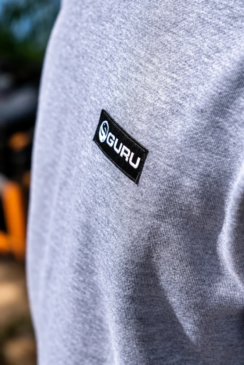 Patch Crewneck Grey – Grijze Trui