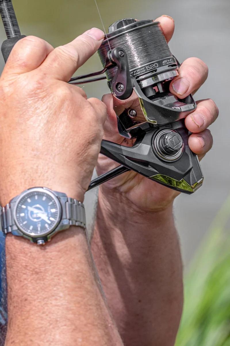 Monster Feeder Reels & Spare Spools – Feedermolens en Reservespoelen