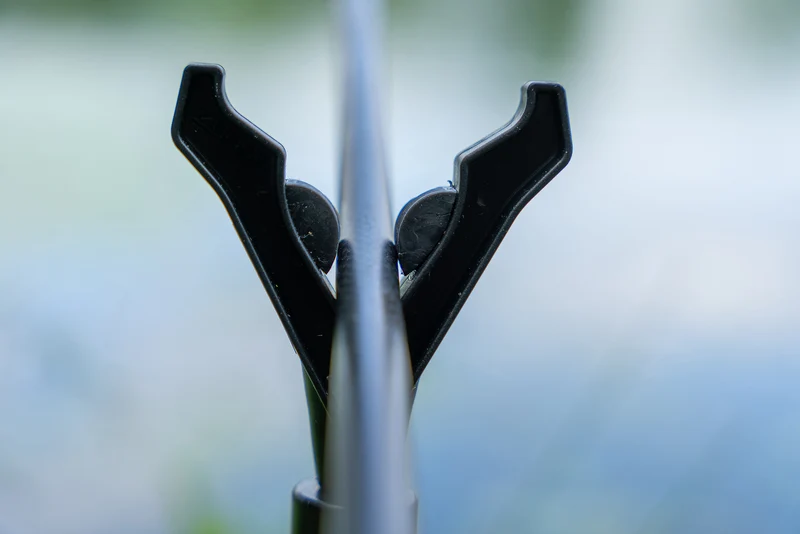 Trophy Soft Safe V Rod Holder – Hengelsteun