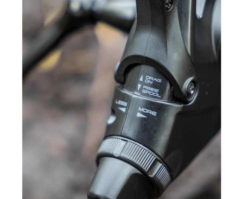 Moulinet Avid Carp Revolve 12000FS