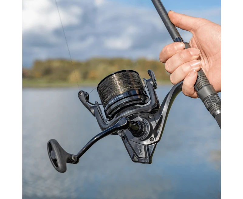 Moulinet Avid Carp Revolve 12000FD