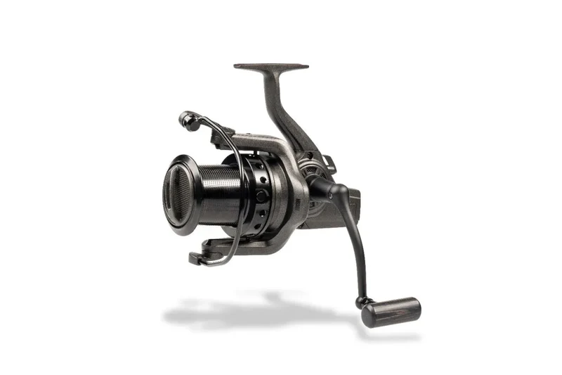 Moulinet Nash LRX10000