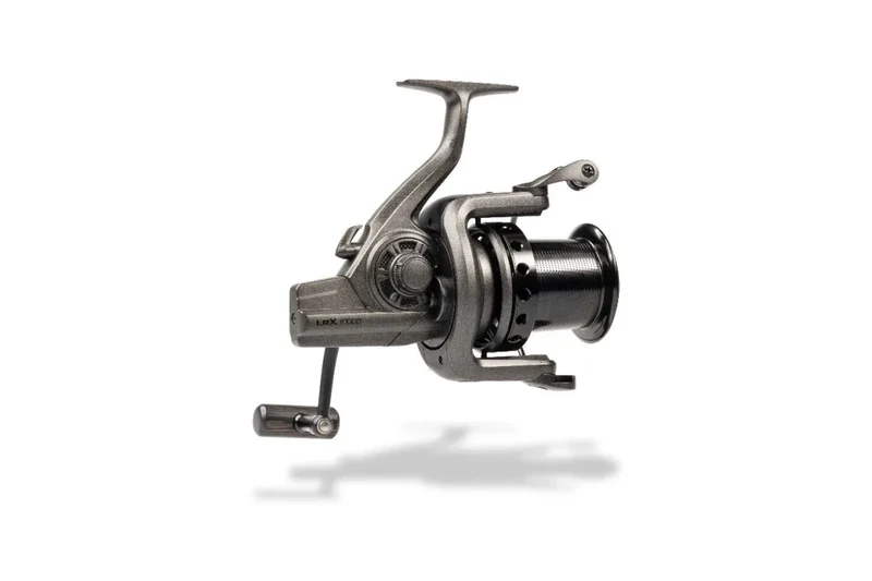 Moulinet Nash LRX10000