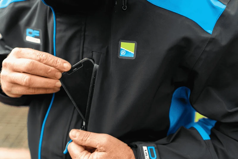 DF Ultra Suit – Regenpak - 🎁