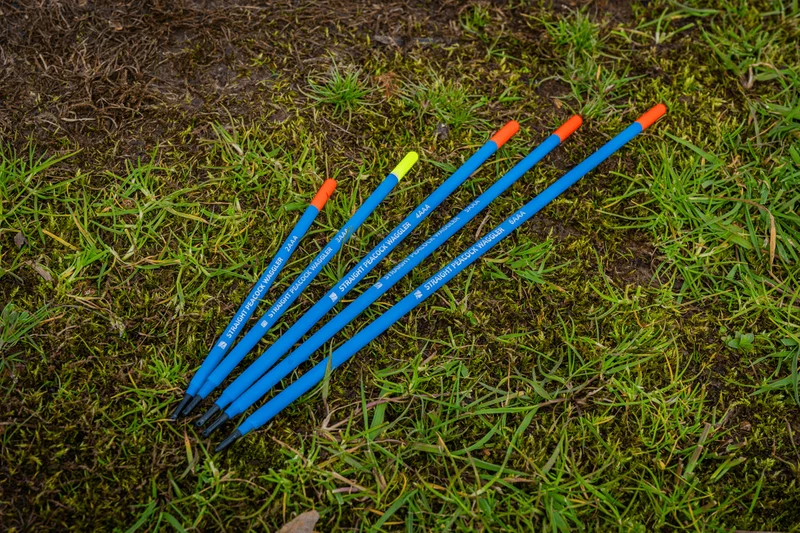 Straight Peacock Waggler – Wagglerdobber (10 stuks) 🎁