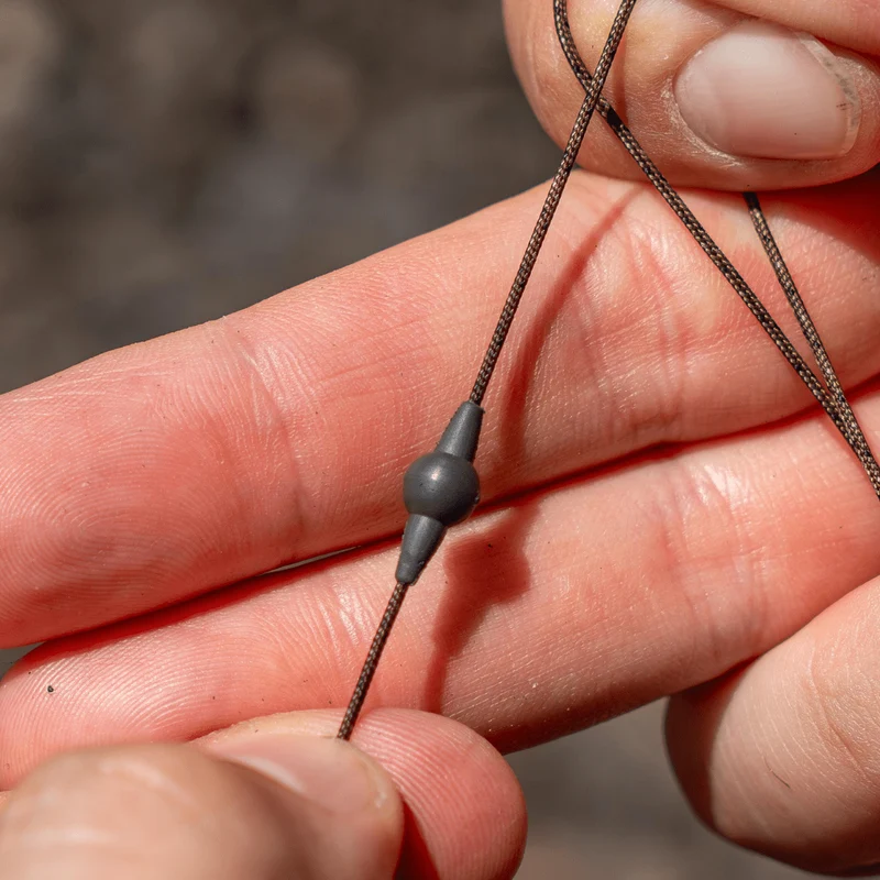 Perles Tungsteno Avid Carp Leader Outline