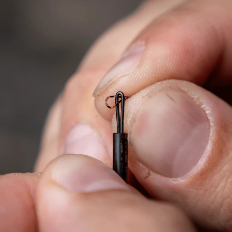 QC Swivel Bag Stems Avid Carp Outline FleckTone S