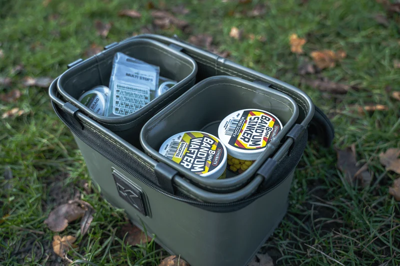 EVA Bait Station – Aastas met 2 Aasbakken