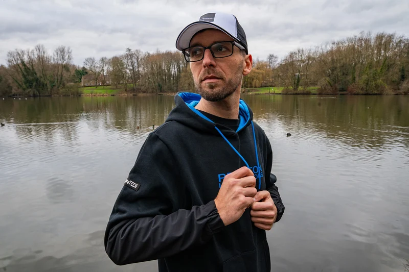 HydroTech Pullover Hoodie – Hoodie 💰