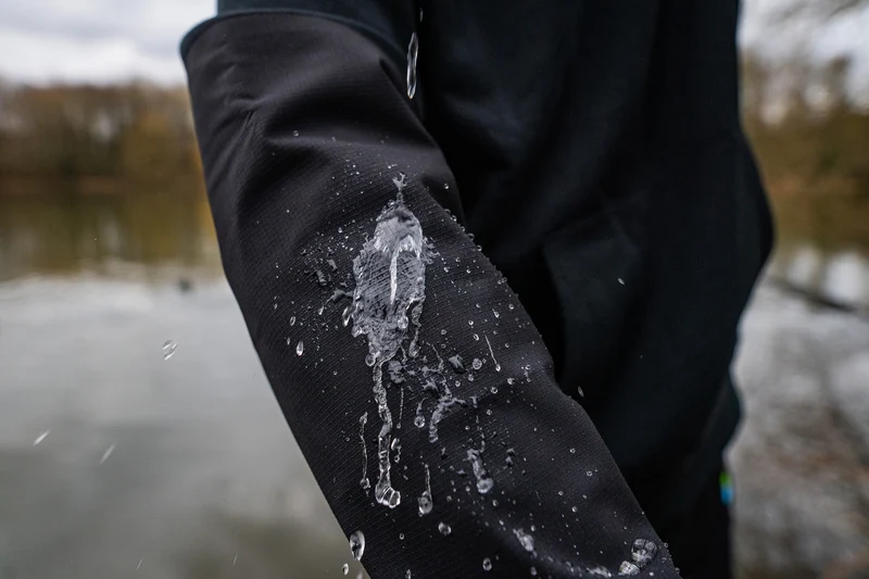 HydroTech Pullover Hoodie – Hoodie 💰