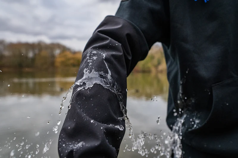 HydroTech Pullover Hoodie – Hoodie 💰