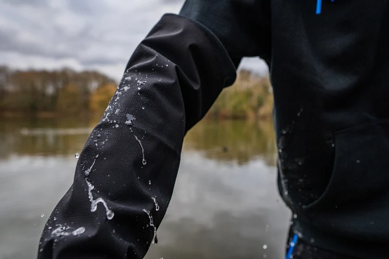 HydroTech Pullover Hoodie – Hoodie 💰