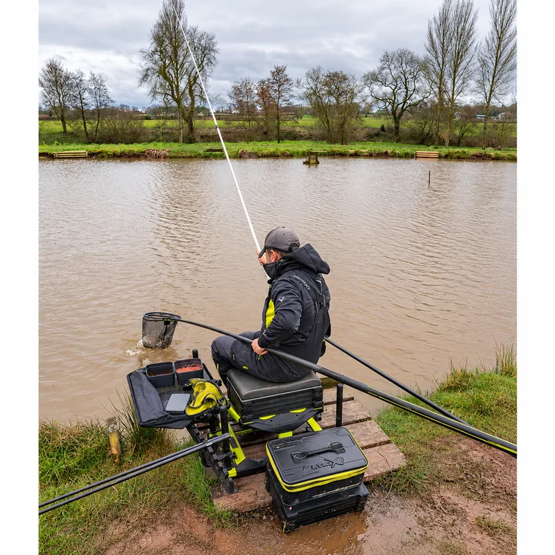 Aquos Ultra 4m Landing Net Handle – Schepnetsteel