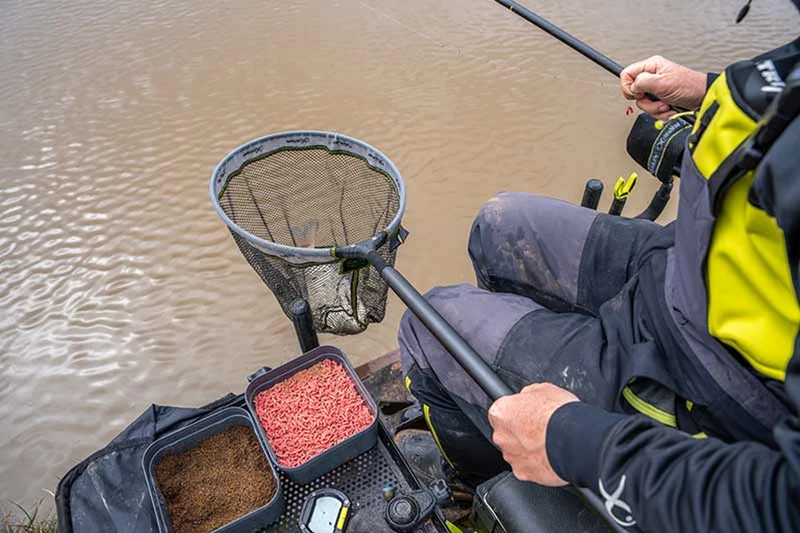 Aquos Ultra 3m Landing Net Handle – Schepnetsteel