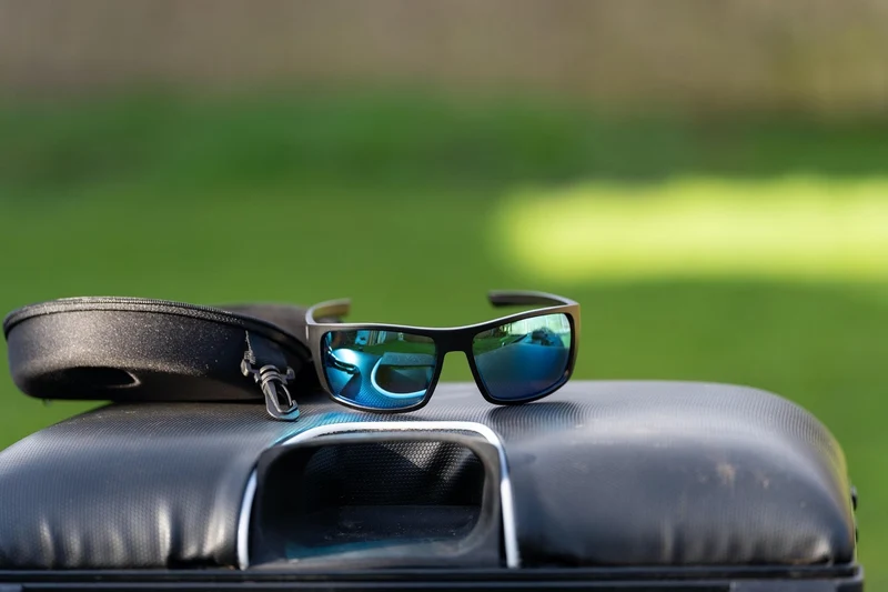Inception Wrap Sunglasses - Ice Blue Lens – Zonnebril