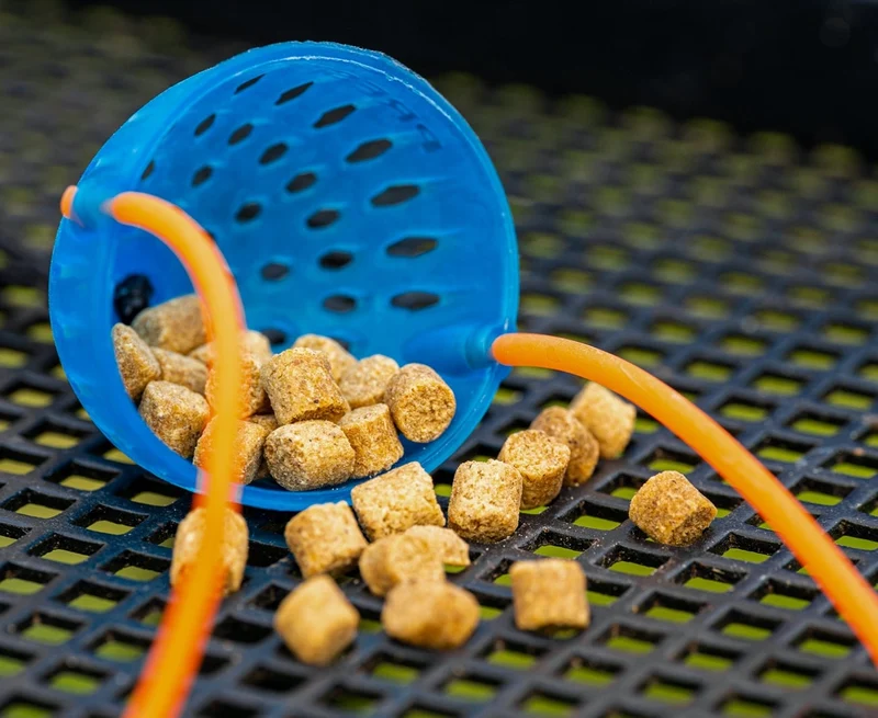 Dura Slip Catapults – Voerkatapult