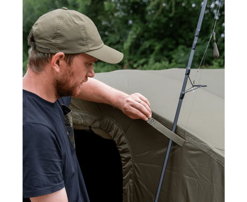 Deuxième couche Abri Avid Carp Revolve NG