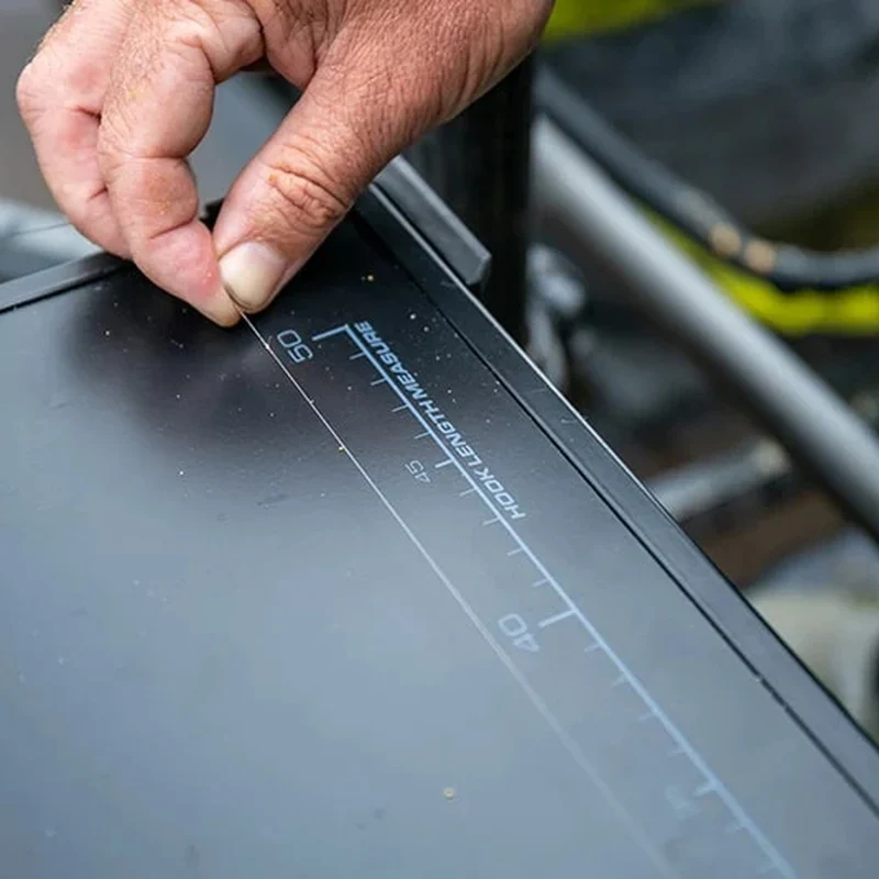 Pro Feeder Tray – Aastafel voor Feederstoel