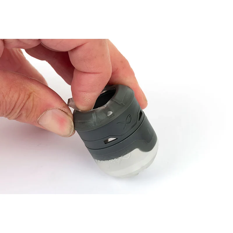 Flexible Toss Pots + 2 Lids – Flexibele Voerpotten met 2 Deksels (2 stuks)