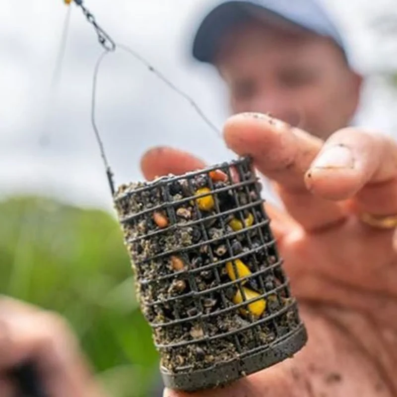 Wire Bait Up Feeders – Voerkorven