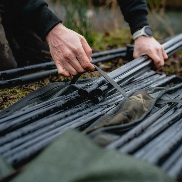 Housse Nash Subterfuge Bushwhacker & Prodding Stick Bag