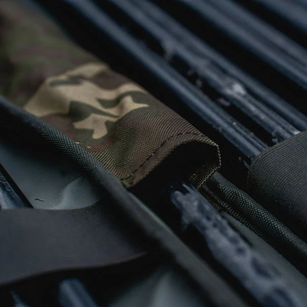 Housse Nash Subterfuge Bushwhacker & Prodding Stick Bag